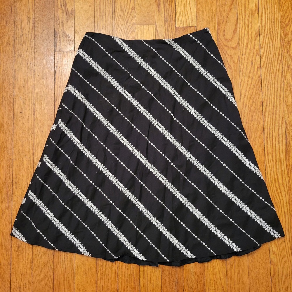 White House Black Market Embroidered A Line Midi Skirt 4 USA Floral WHBM